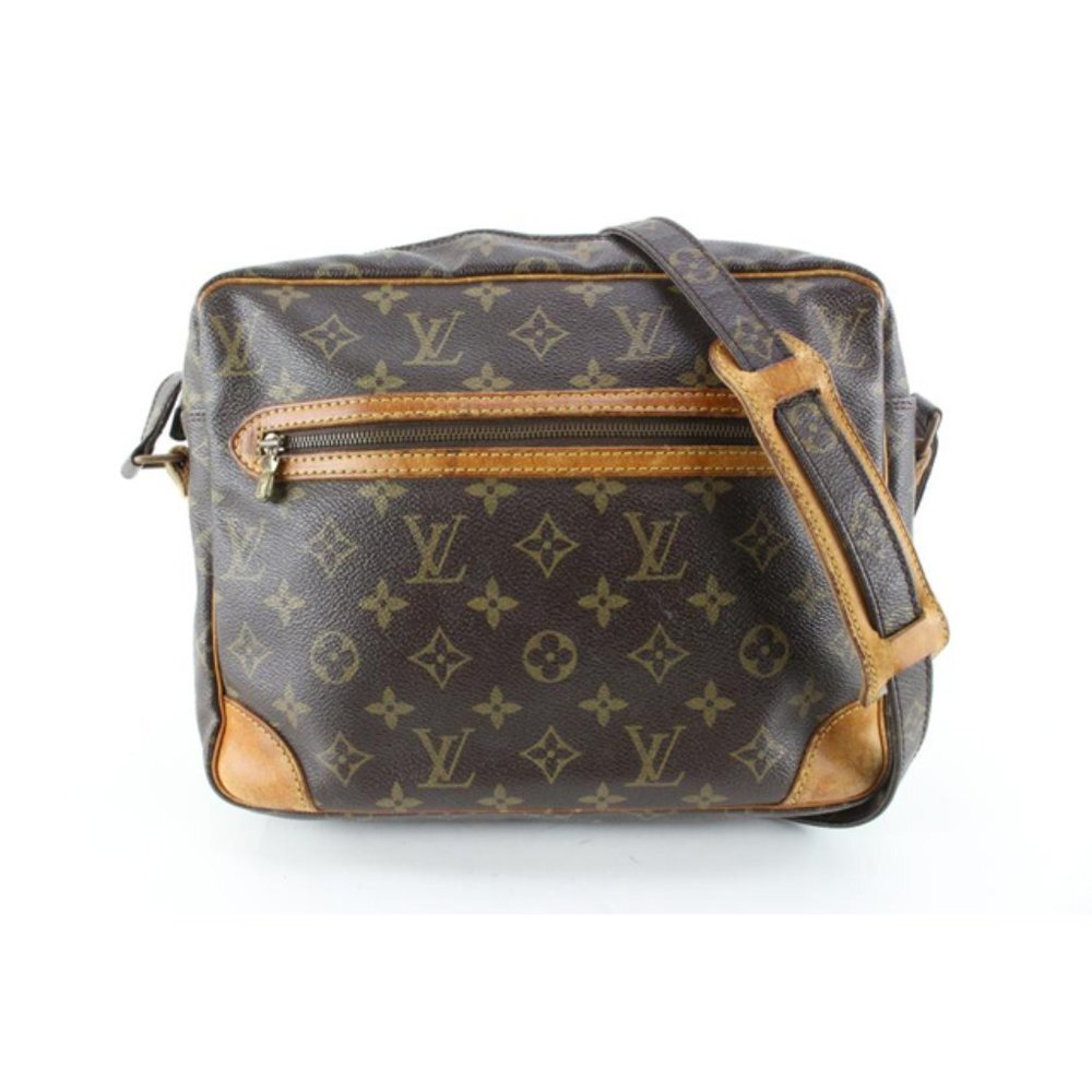 Louis Vuitton Rare Monogram Potomac Shoulder Bag 87lk711s
